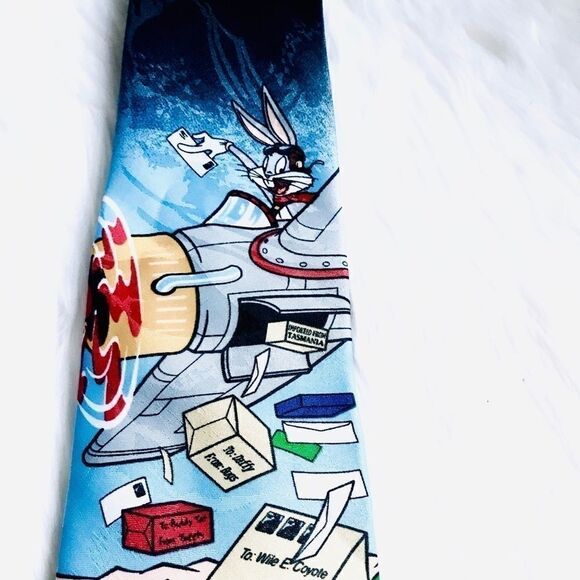 VTG Looney Tunes Stamp Collection Tie - Picture 2 of 4